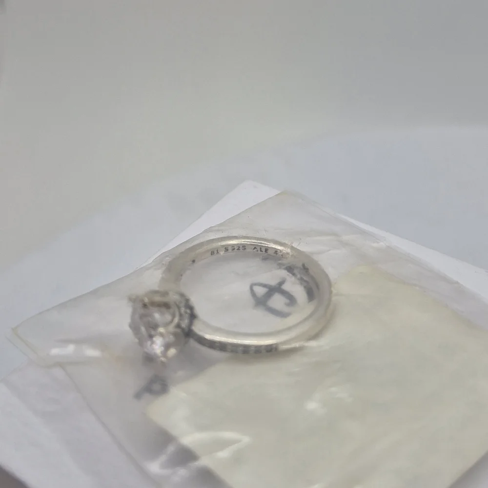 Pandora Clear Sparkling Crown Solitaire RingSterling silver 198289CZ-48